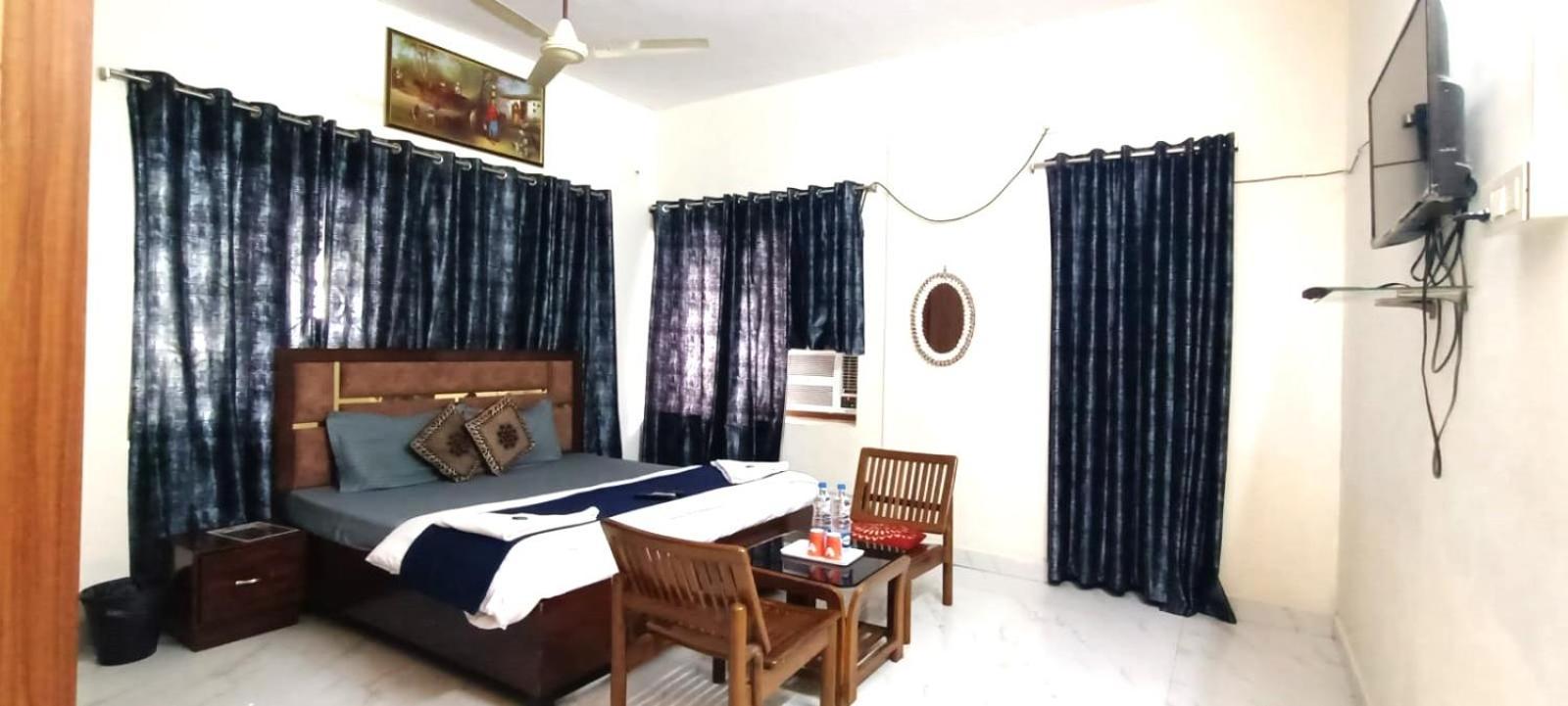 Zora Park Luxury Rooms Visakhapatnam Extérieur photo