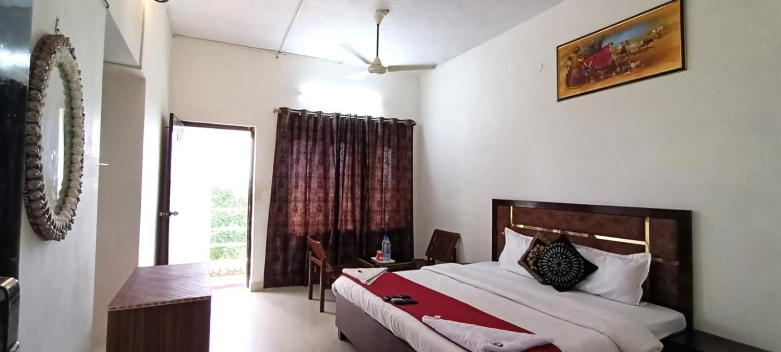 Zora Park Luxury Rooms Visakhapatnam Extérieur photo