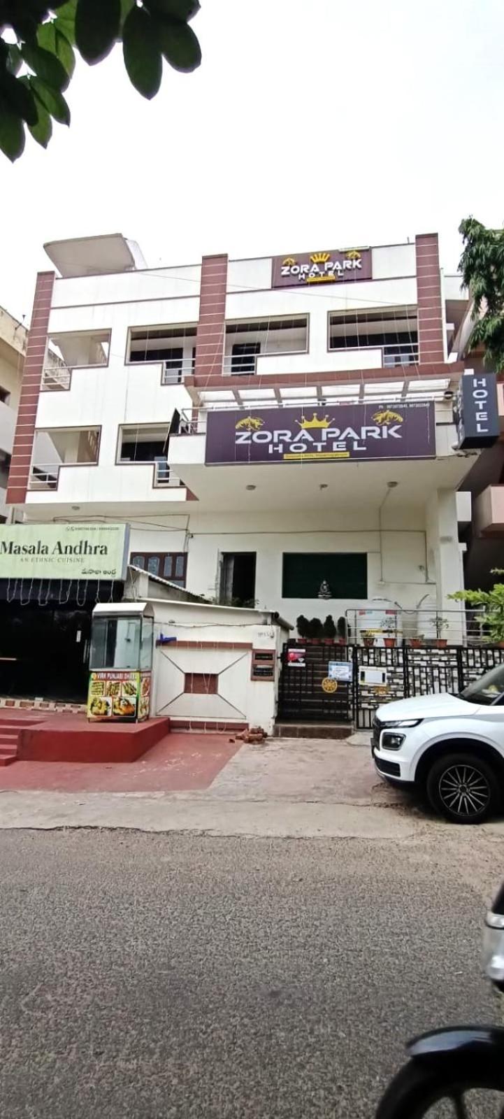 Zora Park Luxury Rooms Visakhapatnam Extérieur photo