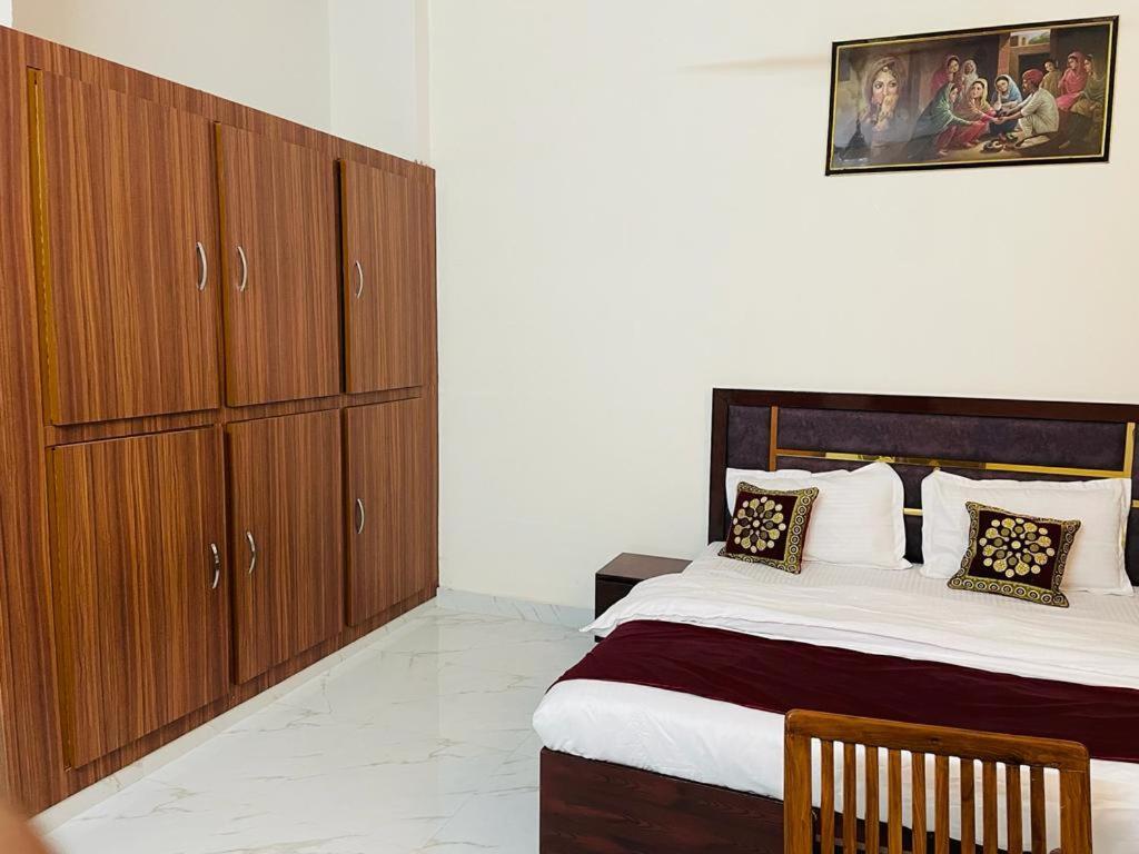 Zora Park Luxury Rooms Visakhapatnam Extérieur photo
